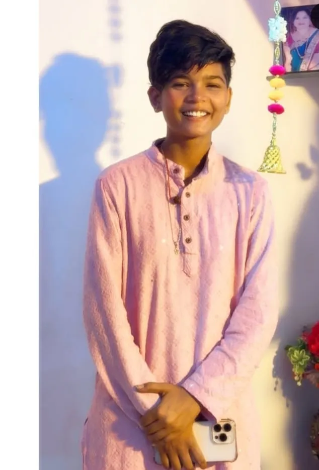 सोशल मीडियावर फोटो शेअर केल्यानंतर तरुणीची रिधोरा डॅममध्ये उडी