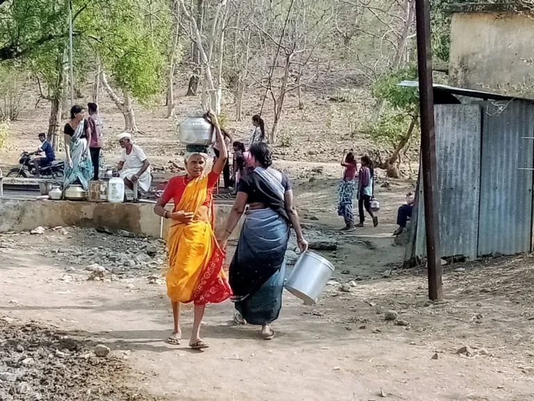 बोर व्याघ्र प्रकल्प बाधित गरमसूर गाव पाणीटंचाईच्या विळख्यात; पुनर्वसन प्रक्रियेलाही विलंब
